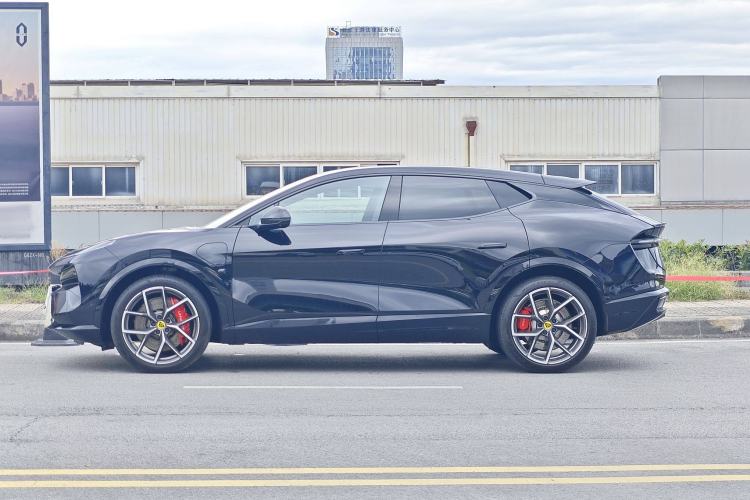 Used  ELETRE 2023 ELETRE S+
