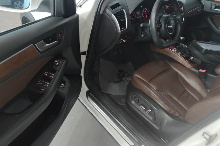 Used Audi Q5 2015 40 TFSI Technology Edition
