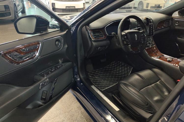 Used Lincoln Continental 2019 2.0T Two-Wheel Drive Prestige Version China VI Standard