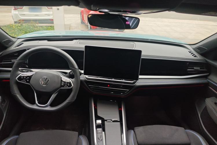 Used Volkswagen Passat 2025 Pro 380TSI Starry Dragon Luxury Edition
