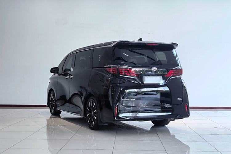 Used Toyota Alphard 2024 Dual-Engine 2.5L Deluxe Edition
