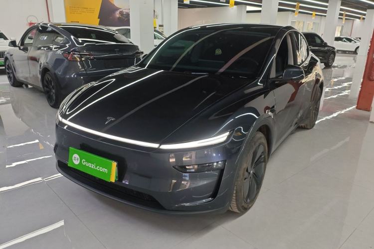 Used Tesla Model Y 2025 Long-Range All-Wheel Drive First Edition