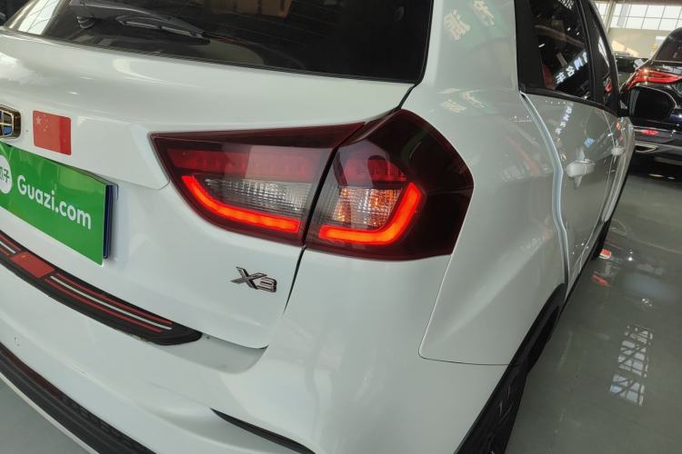 Used Geely Auto Vision X3 2019 Upgraded Model 1.5L CVT Elite Version