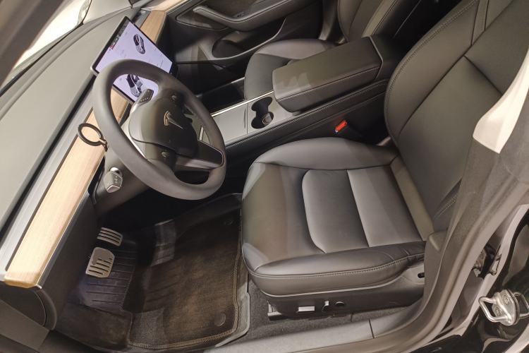 Used Tesla Model 3 2022 Performance High-Performance All-Wheel-Drive Version
