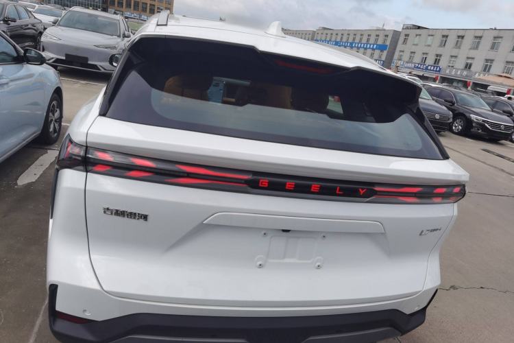 Used  L7 2025 EM-i 115km Long-Range Version
