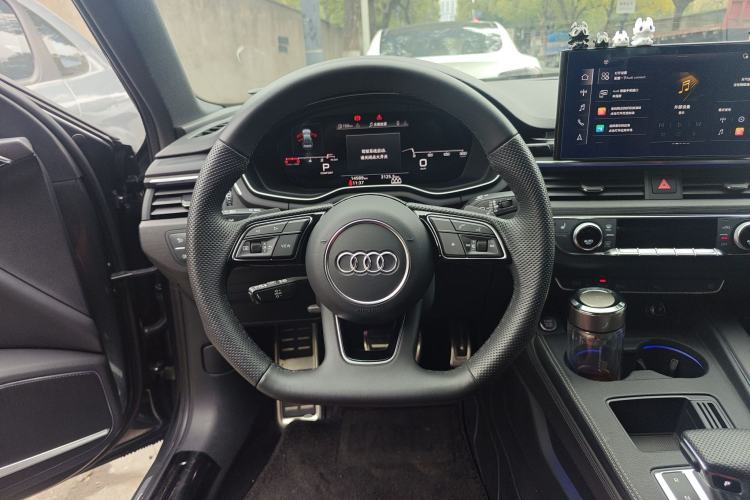 Used Audi A4L 2024 40 TFSI Luxury Dynamic Edition
