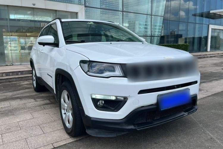 Used  Compass 2017 200T Automatic Family Edition
