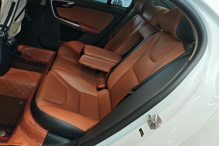 Used Volvo S60 2019 S60L Facelift T5 Intelligent Advanced Edition