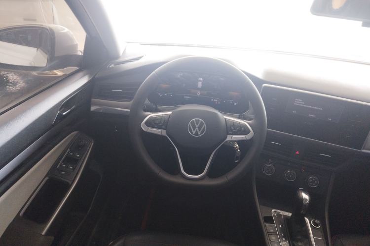 Used Volkswagen Bora 2023 1.5L Automatic Changer Limited Edition
