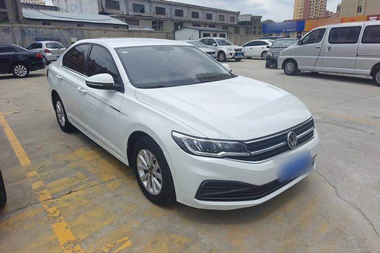 Used Volkswagen Bora 2021 1.5L Manual Fashion Smart Connect Edition
