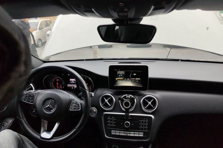 Used Mercedes-Benz A-Class 2016 A 200 Fashion Model
