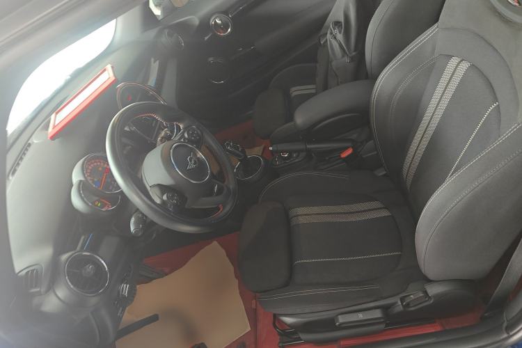 Used  MINI 2018 1.5T COOPER Racing Driver