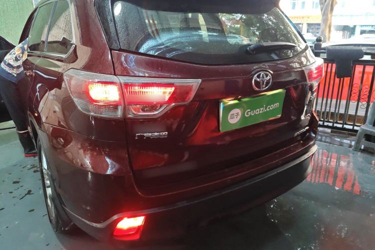 Used Toyota Highlander 2015 2.0T Four-Wheel Drive Luxury Edition 7-Seater
