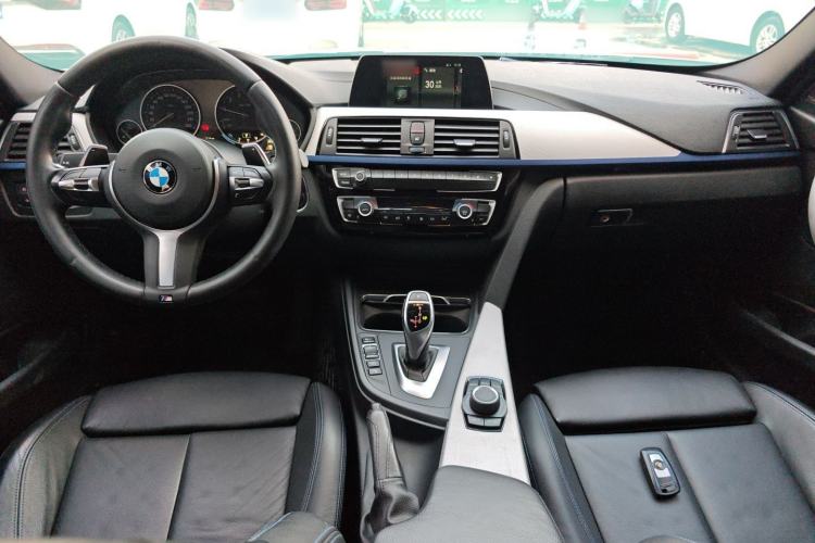 Used BMW 3 Series 2018 320i M Sport Package
