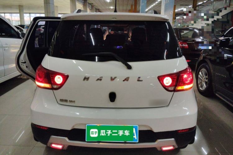Used Haval H1 2017 Red-Label 1.5L Manual Comfort Model

