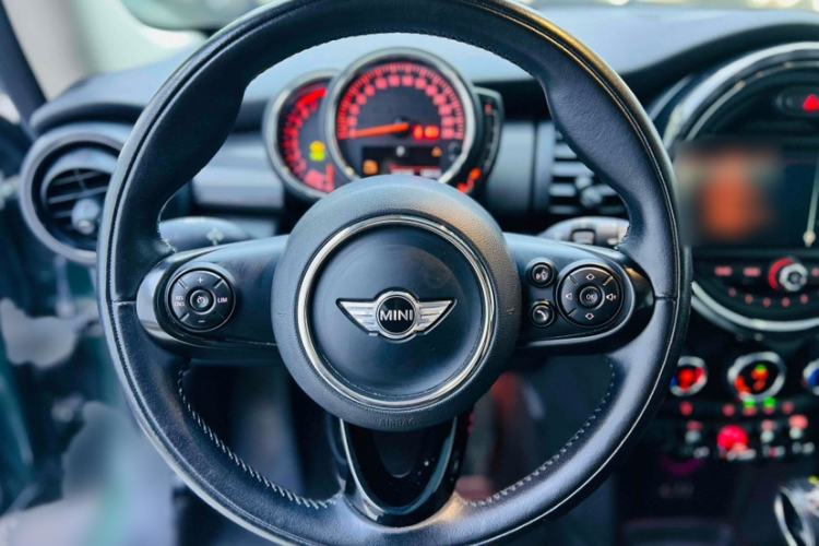 Used  MINI 2016 1.5T COOPER Avant-Garde
