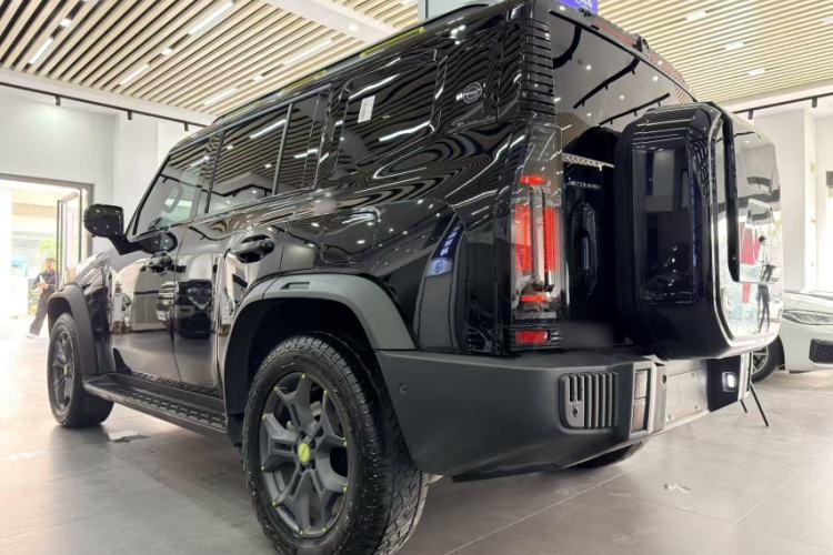 Used JETOUR Traveler 2023 2.0T All-Wheel Drive CrossPRO+
