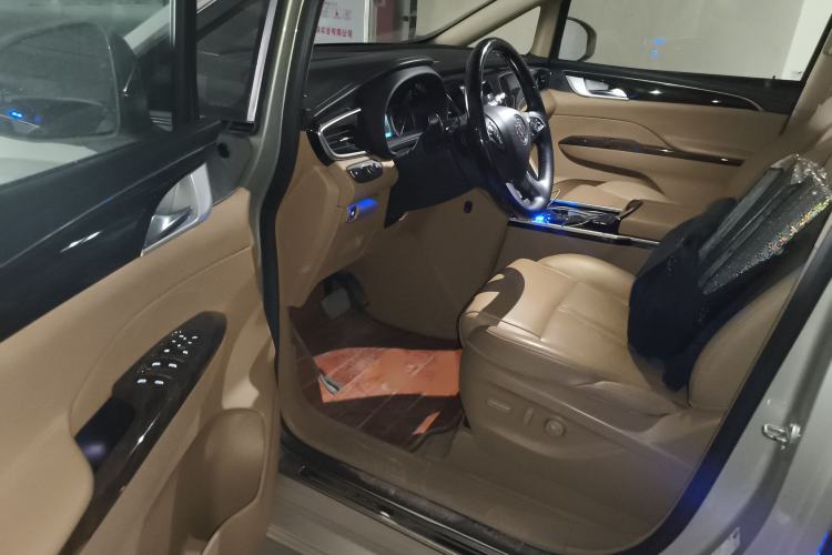 Used Buick GL8 2018 ES 28T Luxury Model China VI Standard
