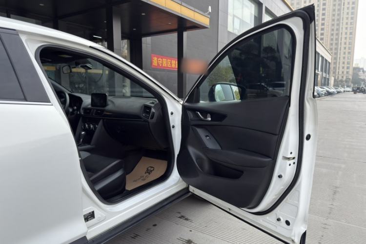 Used Mazda CX-4 2020 2.0L Automatic Two-Wheel Drive Blue Sky Dynamic Edition
