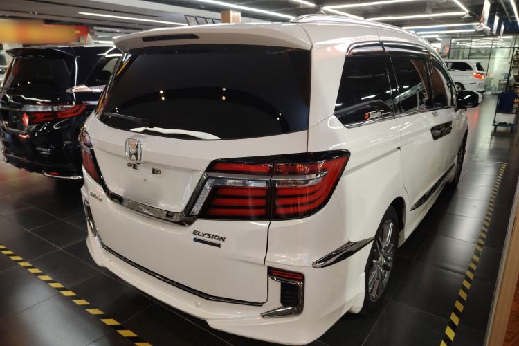 Used Honda Elysion 2019 2.0L Hybrid Comfort Edition
