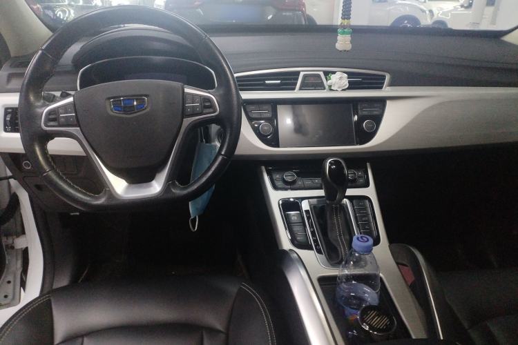 Used Geely Auto Emgrand X7 Sport 2018 1.8TD Automatic Two-Wheel Drive Smart Connect 4G Internet Edition