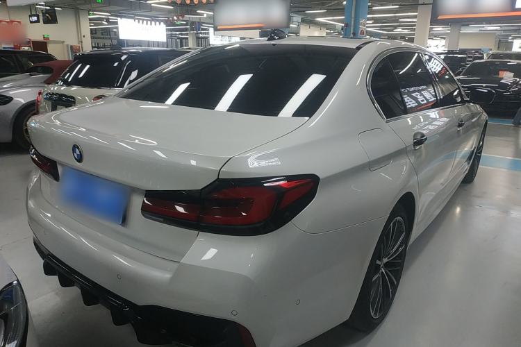 Used BMW 5 Series 2022 Second Facelift 530Li Leading Edition M Sport Package
