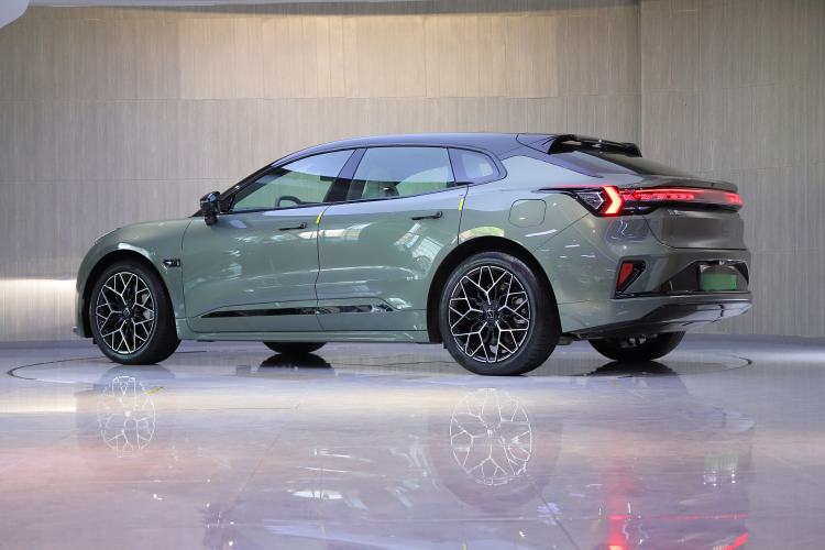 Used Zeekr 001 2025 WE Edition 100 kWh Rear-Wheel Drive
