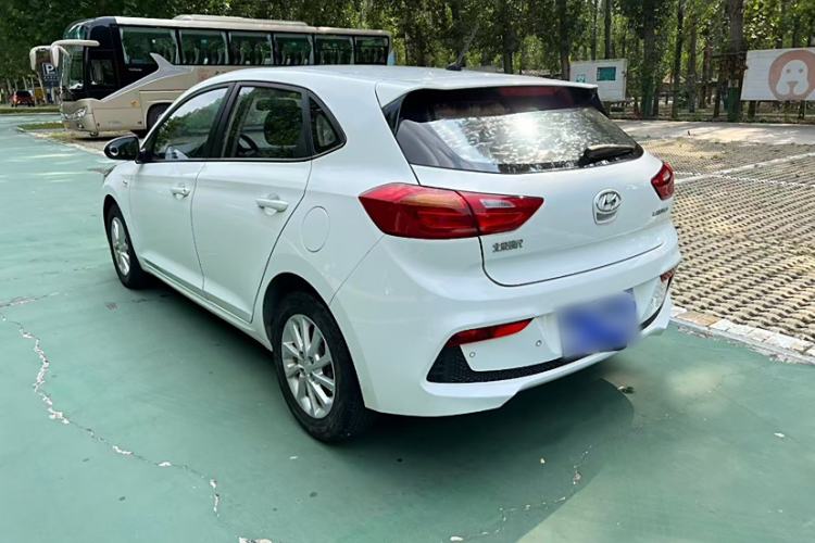 Used Hyundai Verna RV 2017 1.4L Automatic Cool Edition GLS China V Emission Standard
