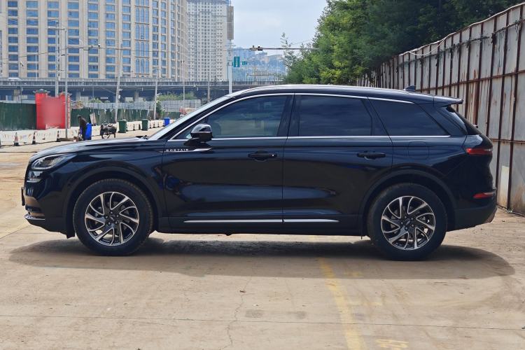 Used Lincoln Corsair 2020 2.0T Two-Wheel Drive Luxury Edition
