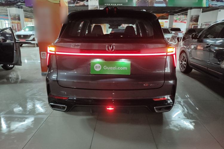 Used Changan CS75 PLUS 2024 3rd Generation Champion Edition 2.0T Intelligent Drive Performance Model
