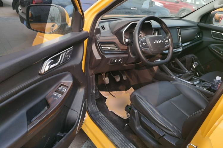 Used JMC Yuhu 9 2019 2.0T Manual Gasoline 4x4 Comfort Edition