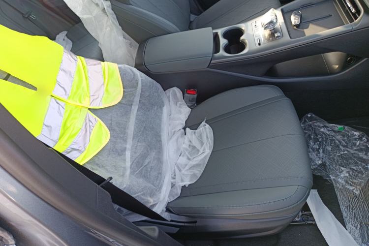 Used BYD Qin PLUS 2025 DM-i Smart Drive 55KM Leading Model
