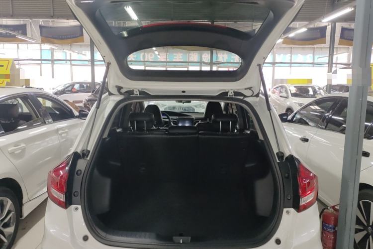 Used Honda Jade 2017 1.8L automatic Comfort version 5 seats
