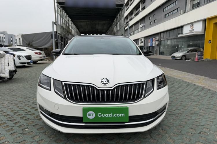 Used Skoda Octavia 2019 TSI280 DSG SmartDrive Luxury Edition China VI
