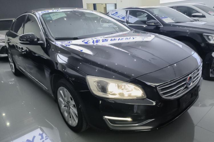 Used Volvo S60 2016 S60L T4 Zhiyuan Edition
