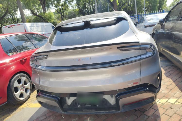 Used  YU7 2025 Ultra-Long Range High-Performance All-Wheel-Drive Max Edition
