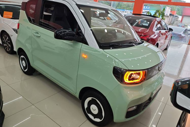 Used Wuling Hongguang MINIEV 2021 Macaron Premium Model – Lithium Iron Phosphate
