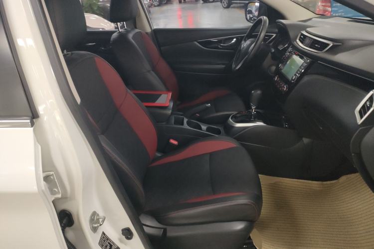 Used Nissan Qashqai 2016 2.0L CVT Luxury Edition
