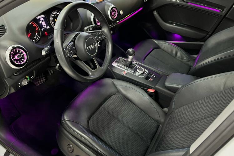 Used Audi A3 2020 Limousine 35 TFSI Fashion Edition China VI Emission Standard