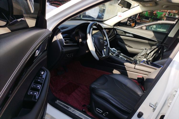 Used Changan CS85 COUPE 2019 1.5T DCT Luxury Version China VI Standard