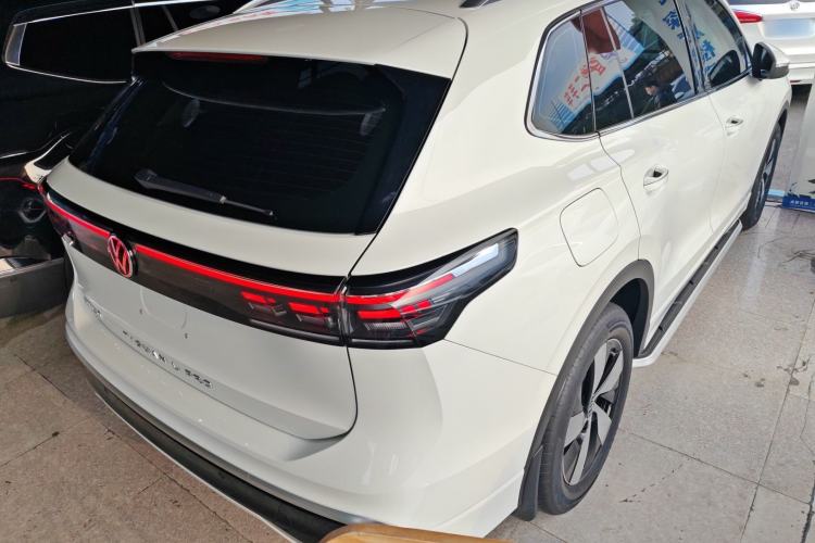 Used Volkswagen Tiguan L 2024 PRO 330TSI Two-Wheel Drive Smart Drive Edition
