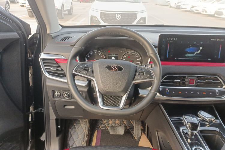 Used SOL X8 2021 300T DCT Leading Smart Connectivity Version 7 Seats
