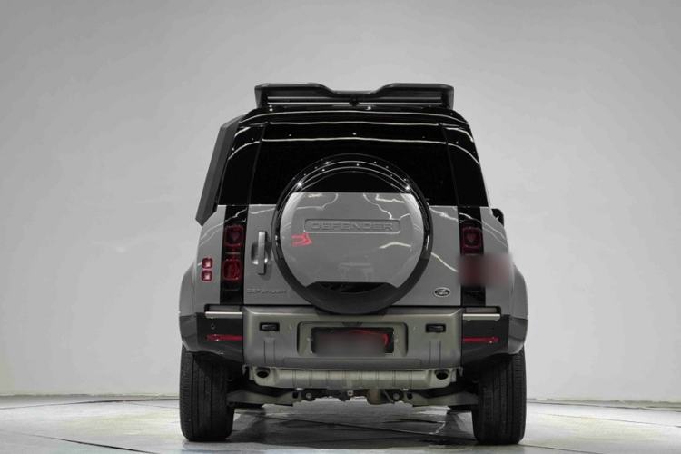 Used Land Rover Defender 2024 110 3.0T P400 X-DYNAMIC HSE
