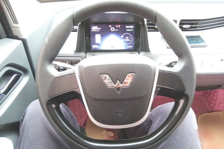 Used Wuling Hongguang MINIEV 2022 Macaron Premium Model – Lithium Iron Phosphate
