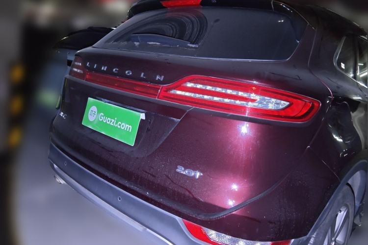 Used Lincoln MKC 2017 2.0T Two-Wheel Drive Deluxe Edition