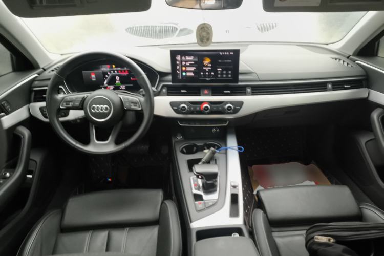 Used Audi A4L 2023 40 TFSI Fashion Dynamic Model
