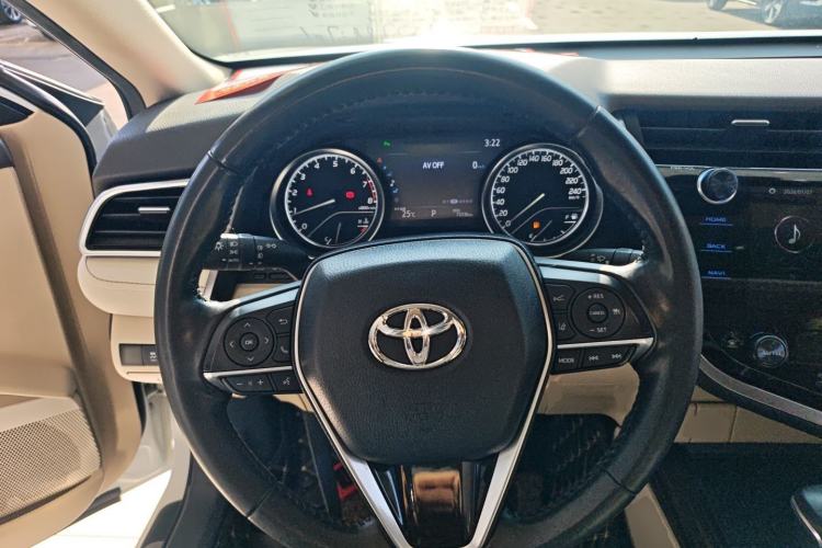 Used Toyota Camry 2019 2.0G Luxury Edition China VI Standard