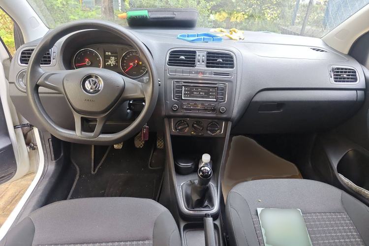 Used Volkswagen Polo 2014 1.4L Manual Comfort Edition
