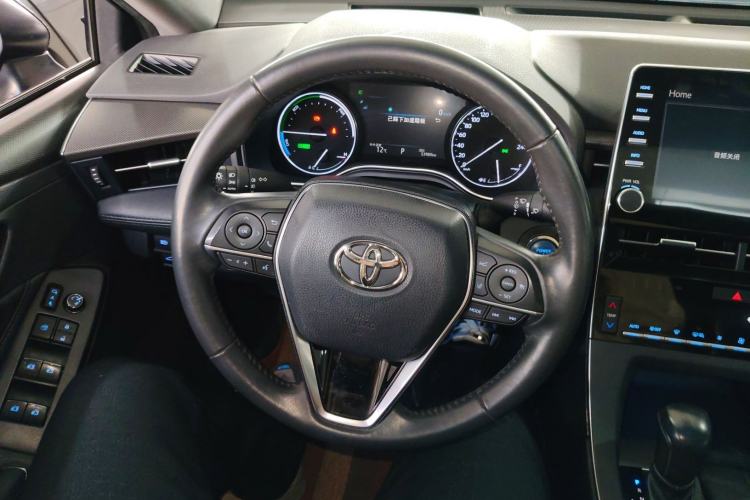 Used Toyota Avalon 2019 Dual-Engine 2.5L Luxury Edition China VI Standard