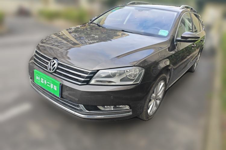 Used Volkswagen Magotan (Import) 2012 Travel Edition 2.0 TSI Comfort Version